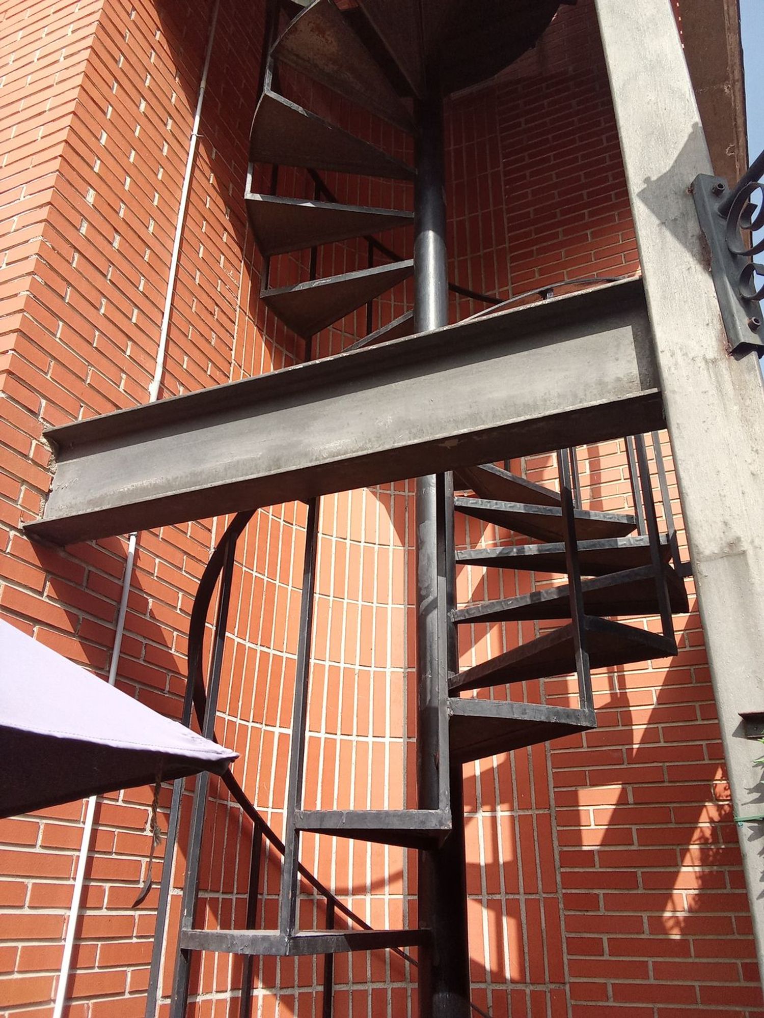 Dúplex en calle de José María Cavero, 11