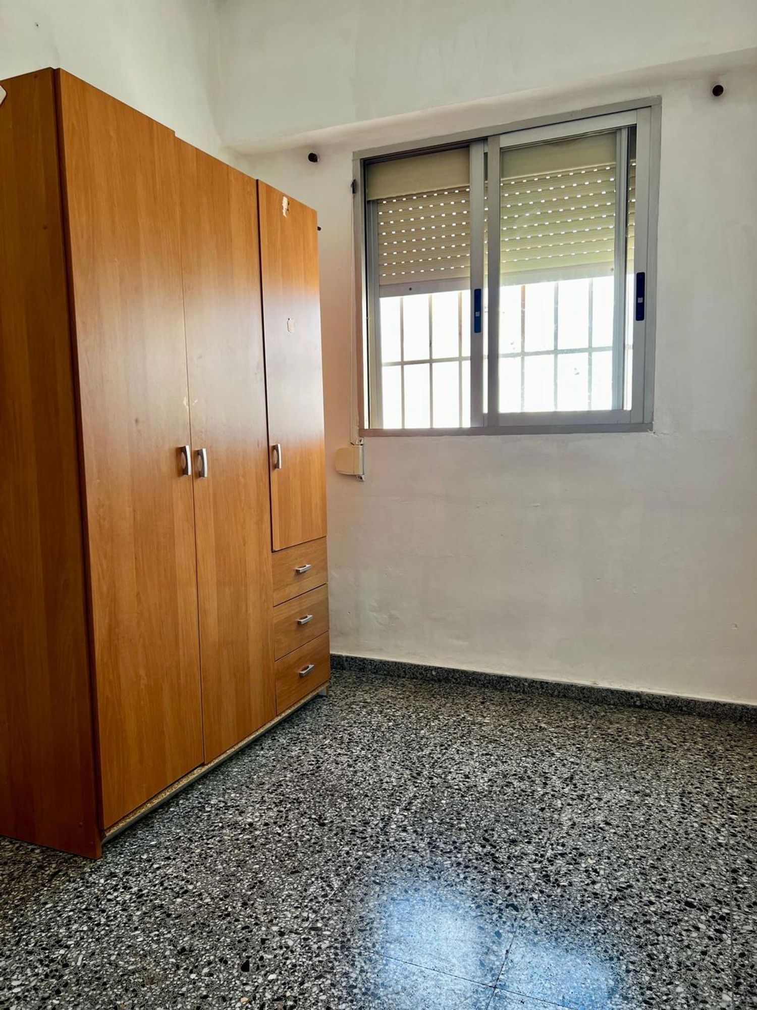 Piso en avenida de Pérez Galdós, 84 - Foto 8