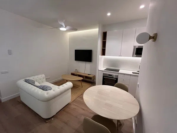 Piso en Calle de la Palma, 37, Malasaña-Universidad - Foto 2
