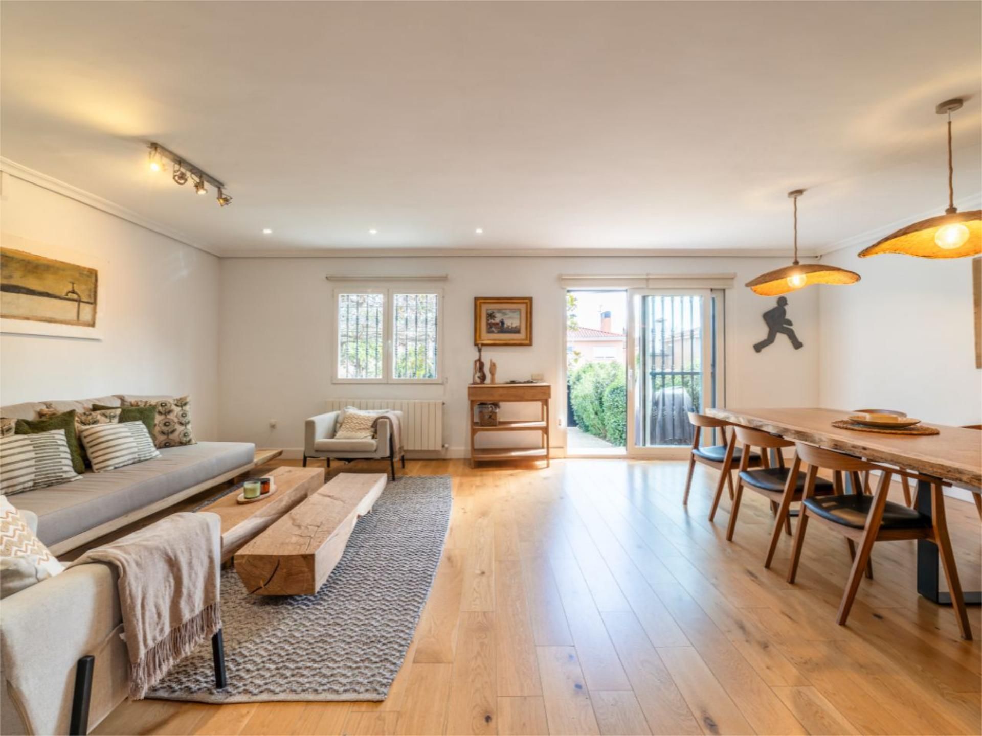 Casa adosada en  Calle Eugenia del Pozo 1 - Foto 7