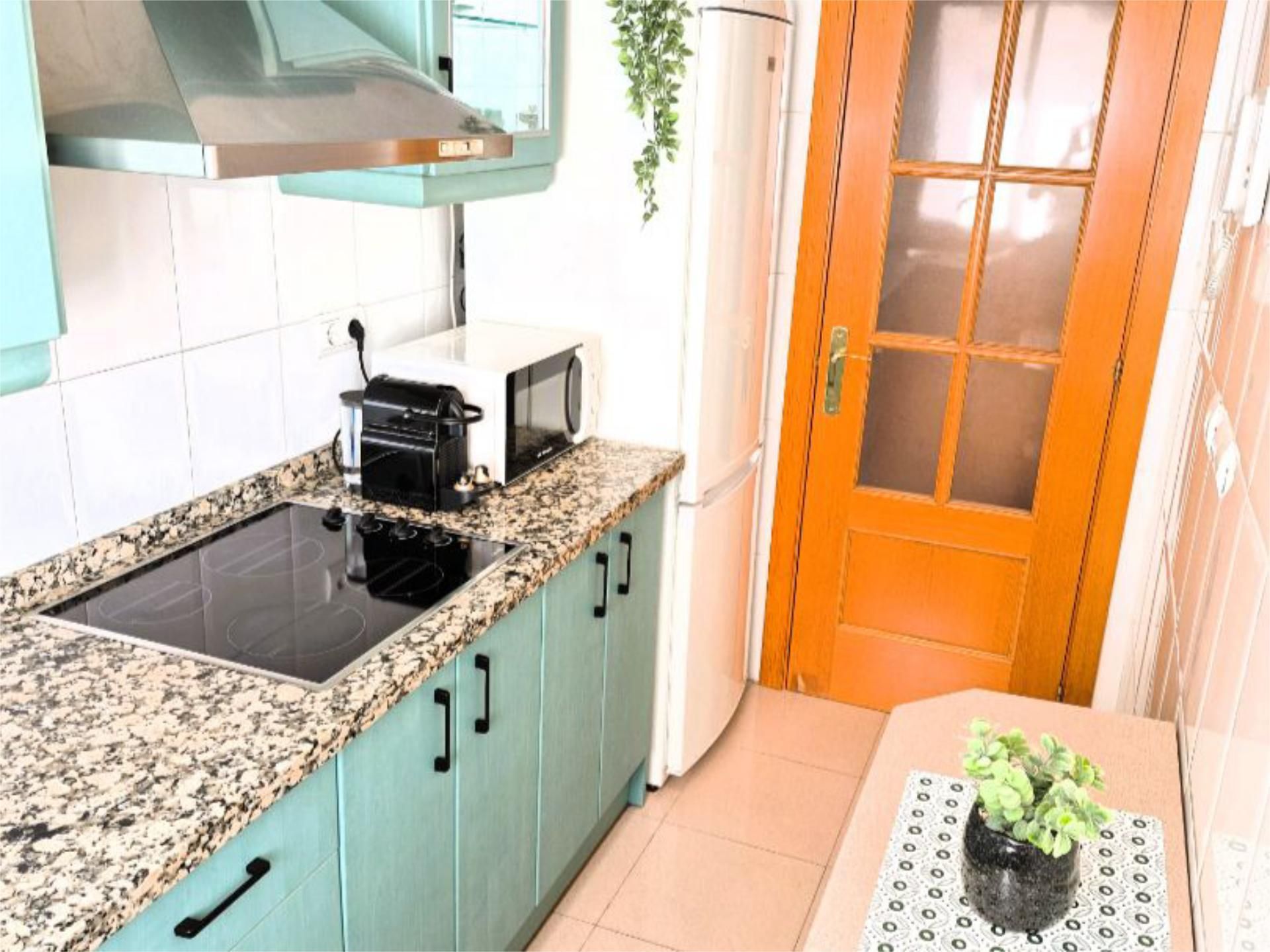 Piso en  Plaza de la Solidaridad 7 - Foto 9