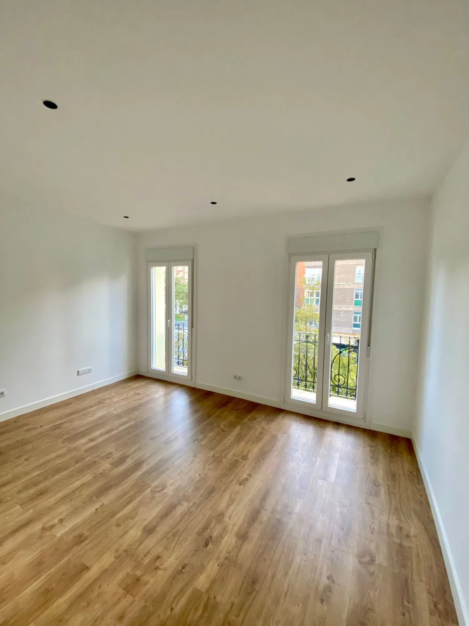 Piso en calle de Antonio López, 137 - Foto 1