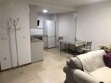 Piso en Ciudad Jardín - Foto 3