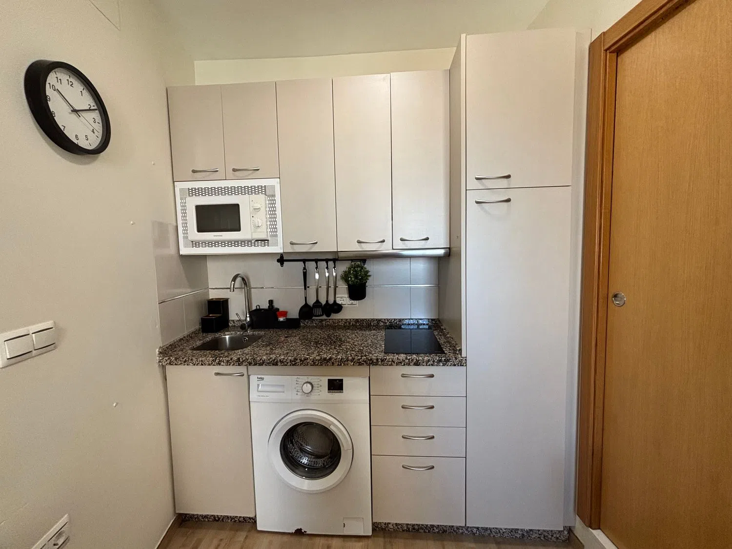 Estudio en calle de las Mercedes, 34 - Foto 3
