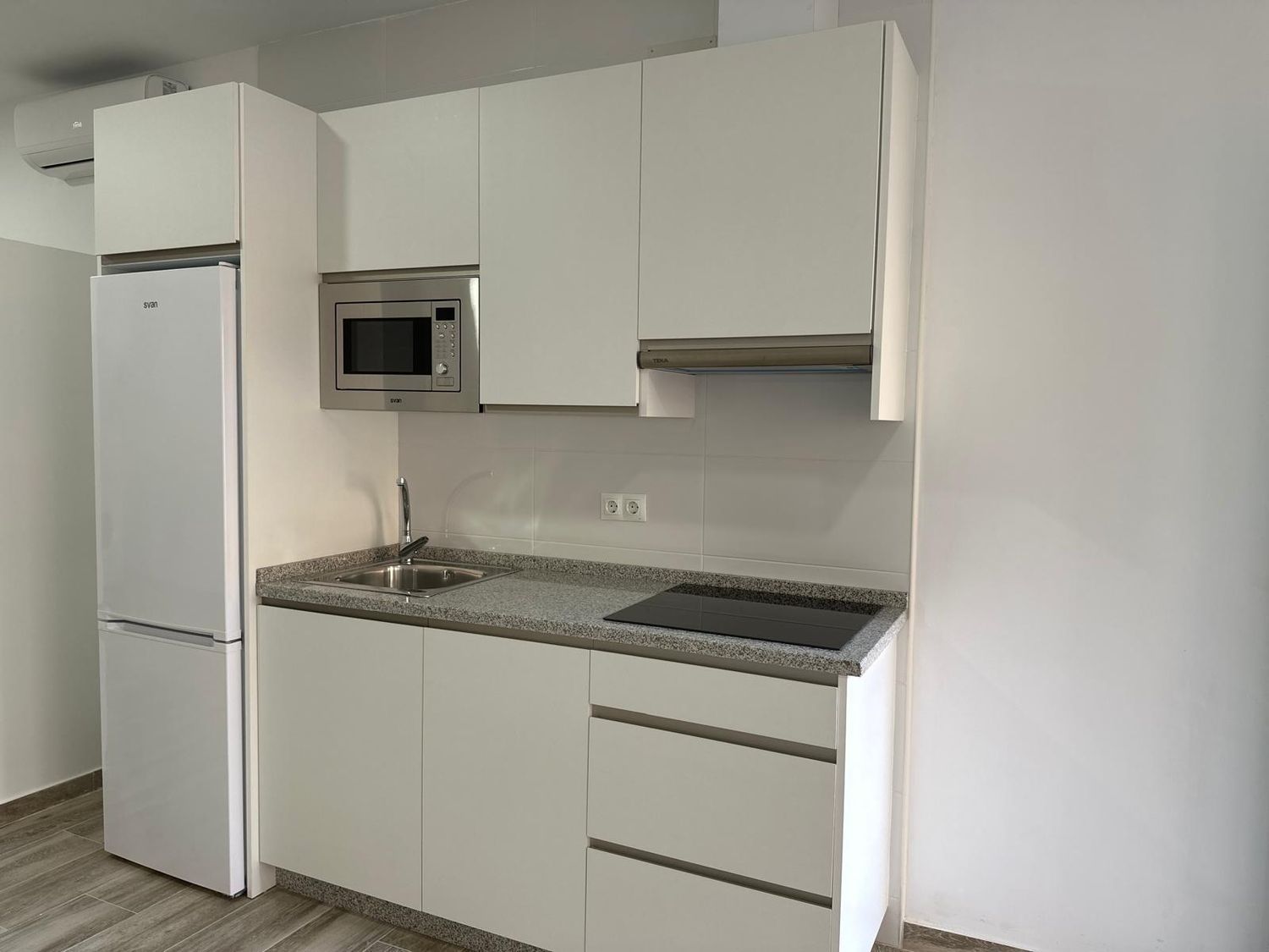 Estudio en calle Malasaña, 57 - Foto 5