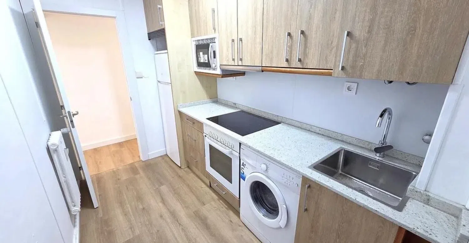 Piso en calle Miguel de Moncada, 9 - Foto 1