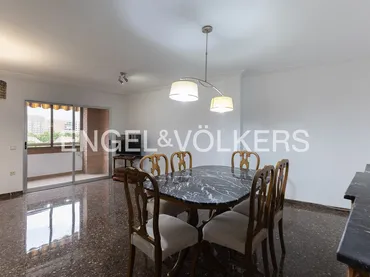 Piso en  Carrer d'Emili Baró - Foto 2
