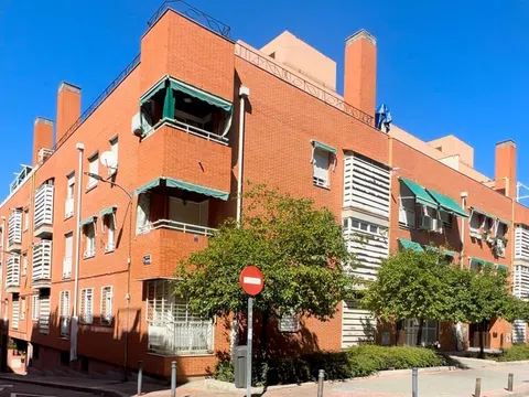 Piso en calle de la Palmera, 2