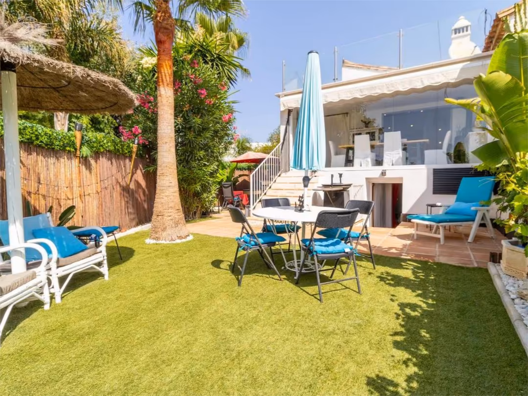 Chalet en  Calle Maestro Chueca 14 - Foto 1