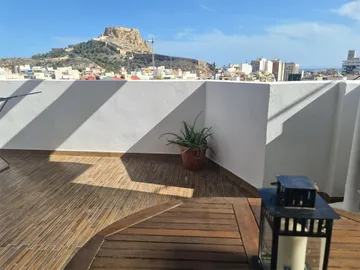 Piso en  Carrer Poeta Carmelo Calvo 5