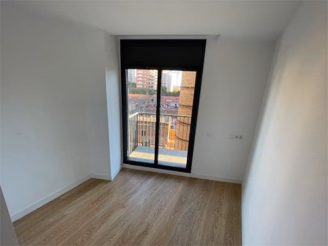 Piso en  Carrer del Danubi 17 - Foto 12