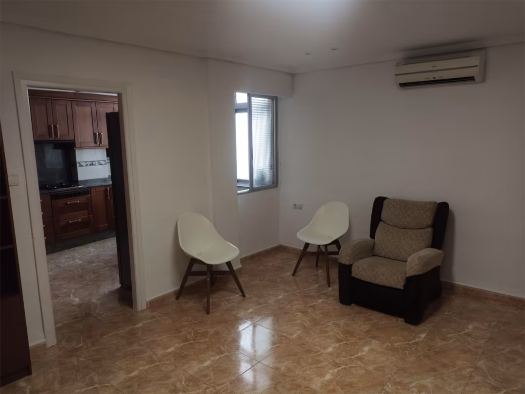 Piso en calle Plaça de Cisneros 2 - Foto 14