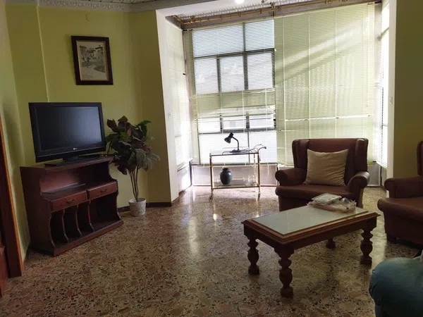 Piso en Calle Miguel de Unamuno, 15 - Foto 1