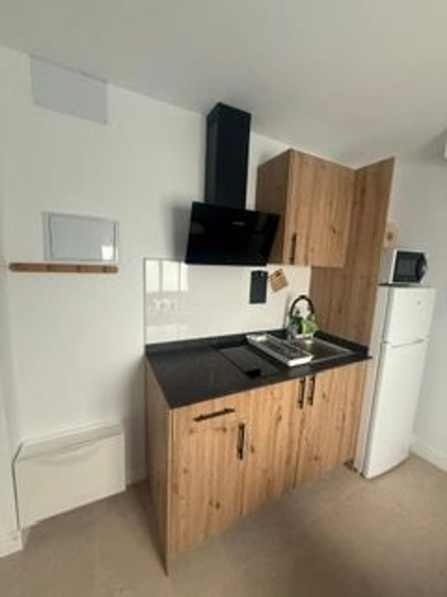 Estudio en alameda de Barceló, 26 - Foto 1