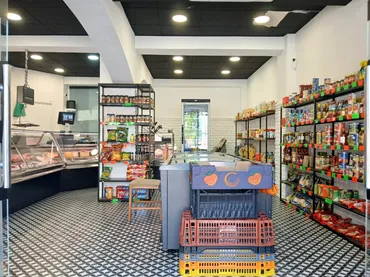 Local comercial en Sabadell - Foto 2
