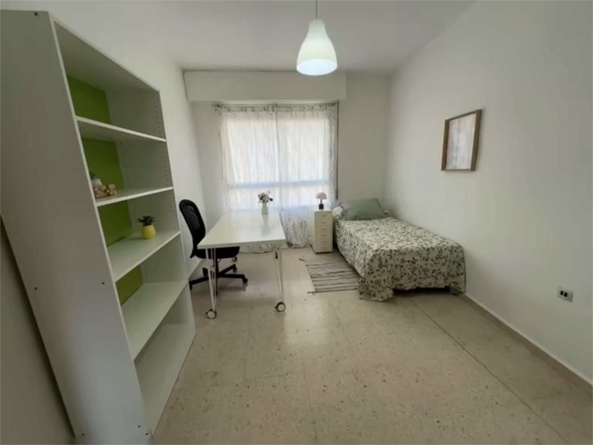 Piso en  Calle Pintor Luis Garay 1 - Foto 14