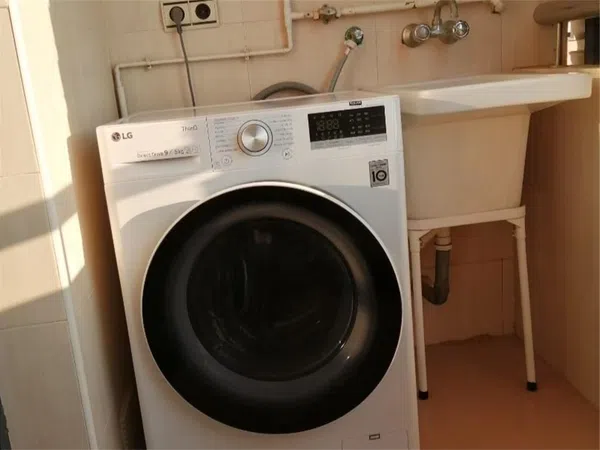 Piso en avenida Don Juan de Borbon, 53 - Foto 5