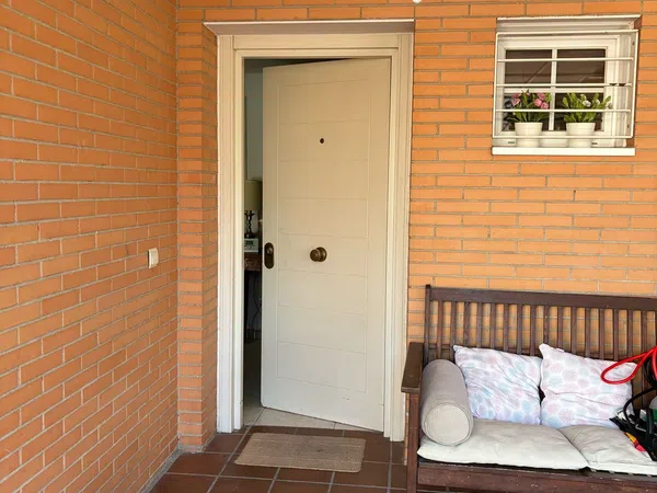 Chalet pareado en calle Luis García Berlanga, 76 - Foto 4
