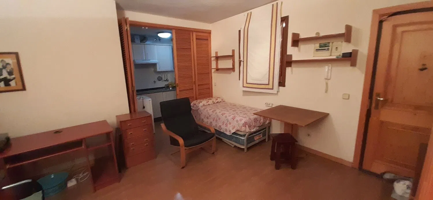 Estudio en calle de Monteleón, 26 - Foto 2