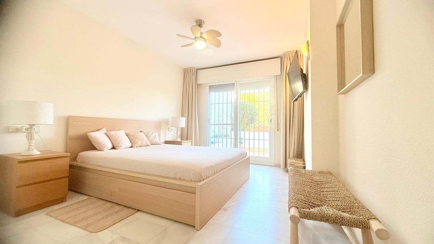 Piso en avenida Piedramar s/n - Foto 1