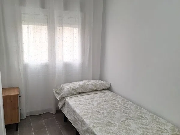 Piso en calle Milagros Maestre Esteve, 120 - Foto 5