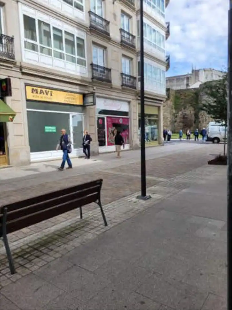 Local comercial en Centro - Foto 3