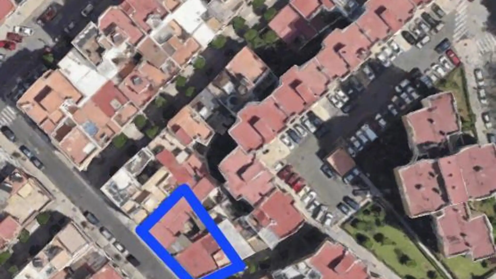 Casa adosada en  Calle Faura 10 - Foto 1