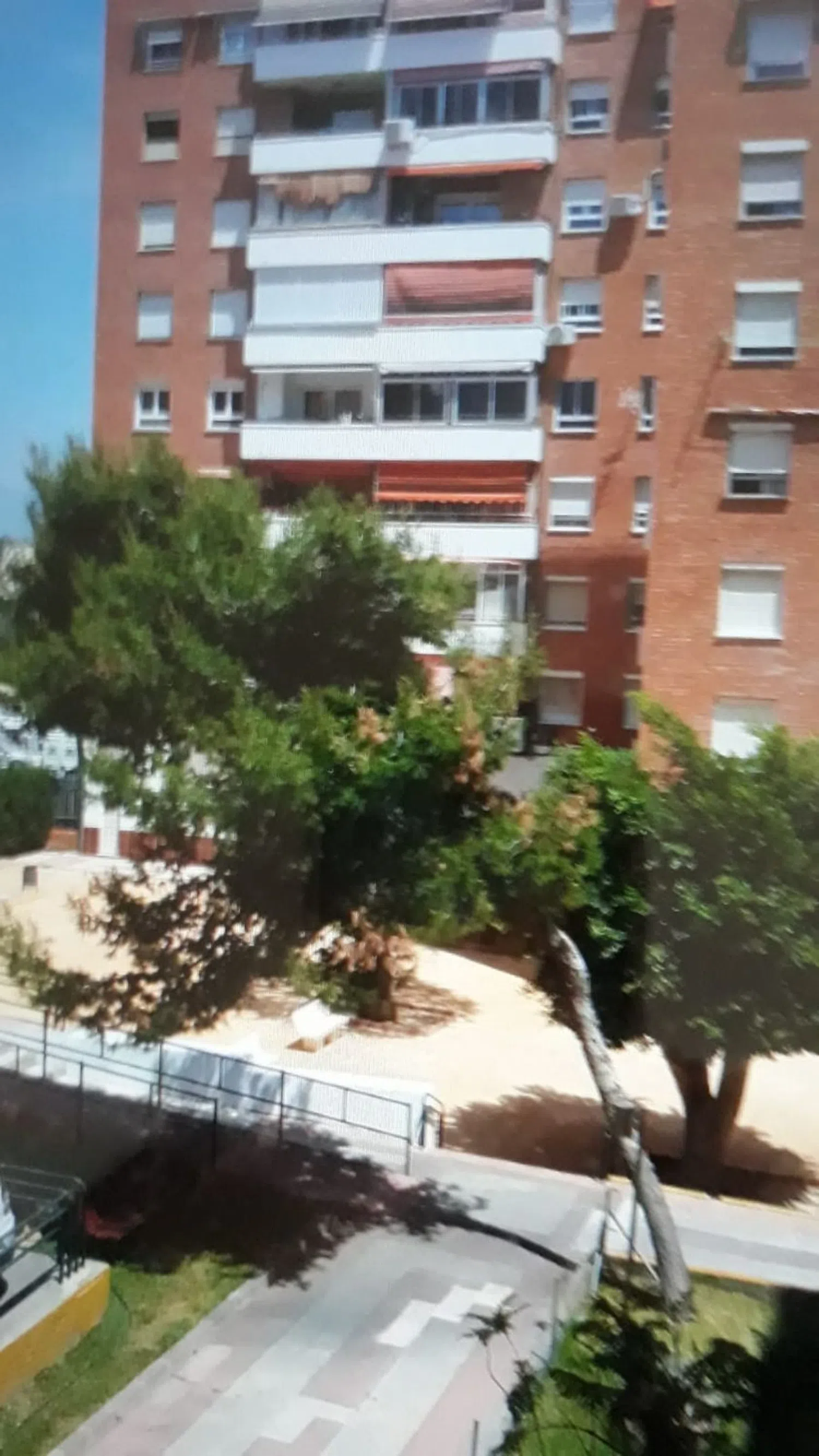 Piso en calle Torrox, 4 - Foto 1
