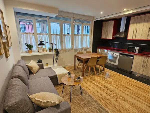 Piso en calle de los Fundadores, 25