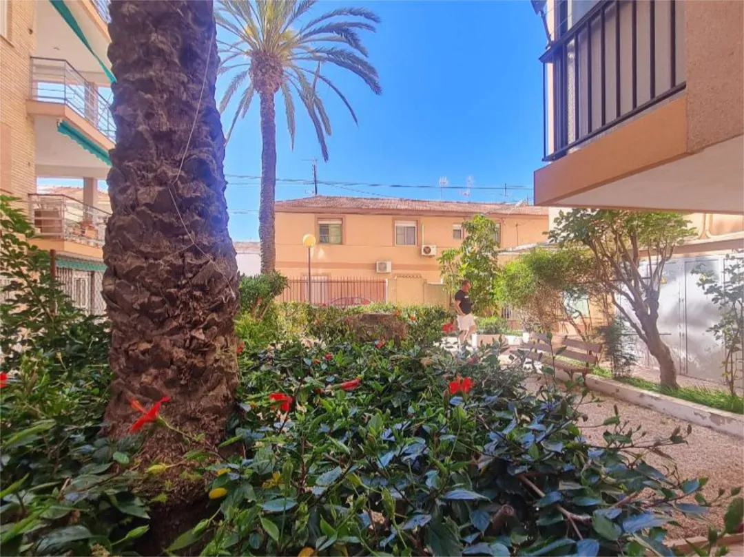 Piso en  Calle Yecla 48 - Foto 16