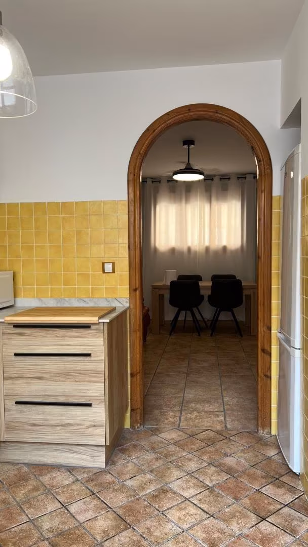 Piso en  Carrer de Guzmán el Bueno 2 - Foto 8