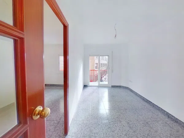 Piso en Riu - Foto 1