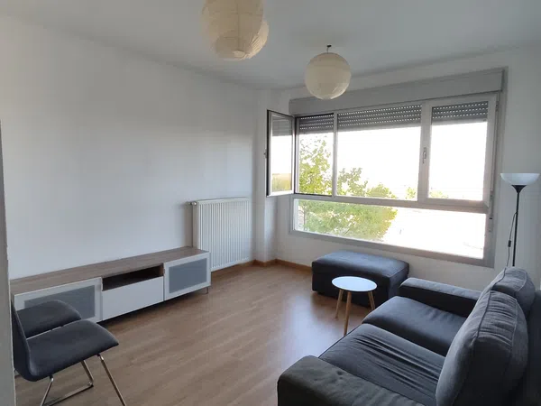 Piso en calle eduardo chillida, 221