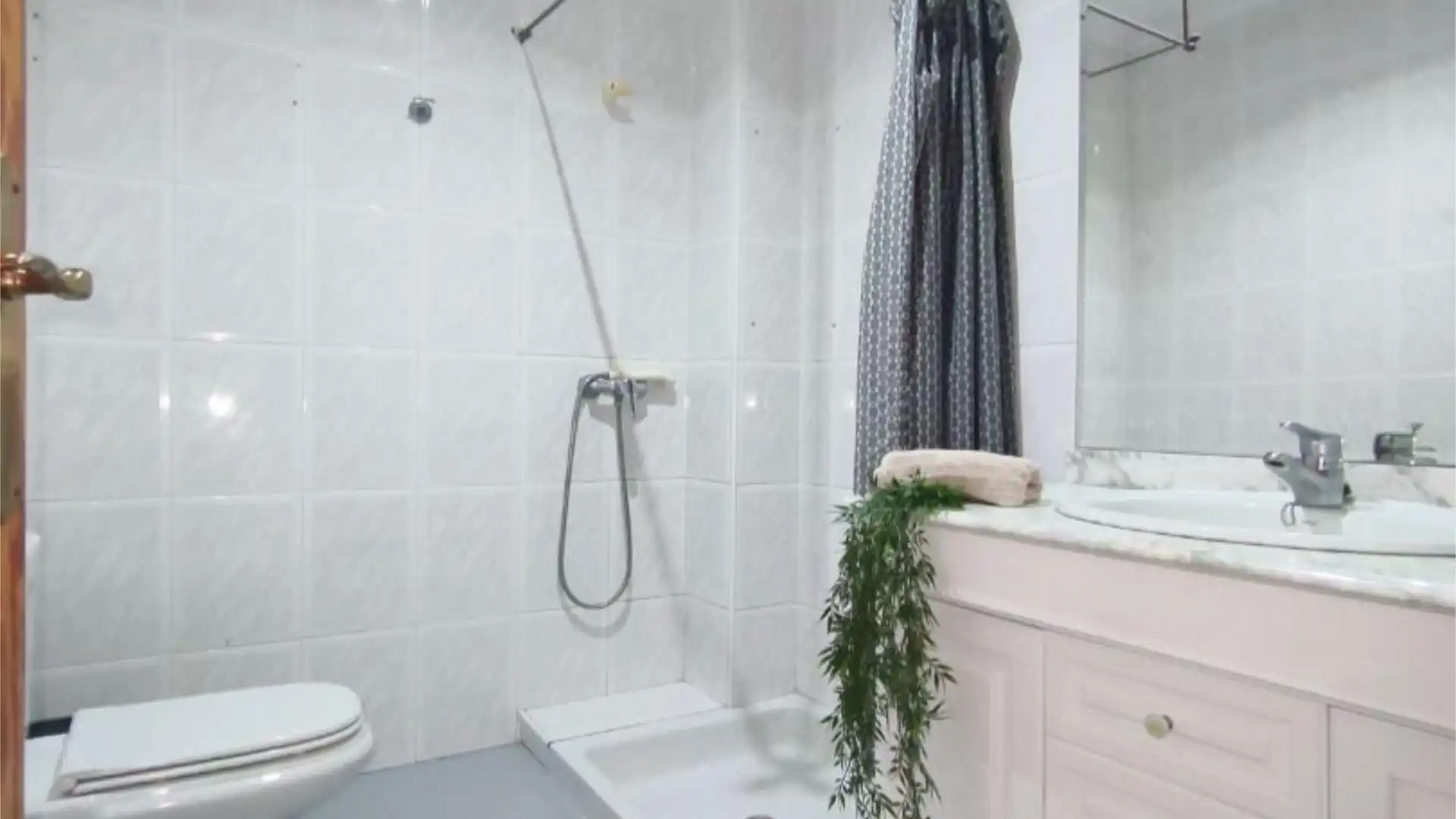 Piso en  Calle Ramón de Campoamor 18 - Foto 8