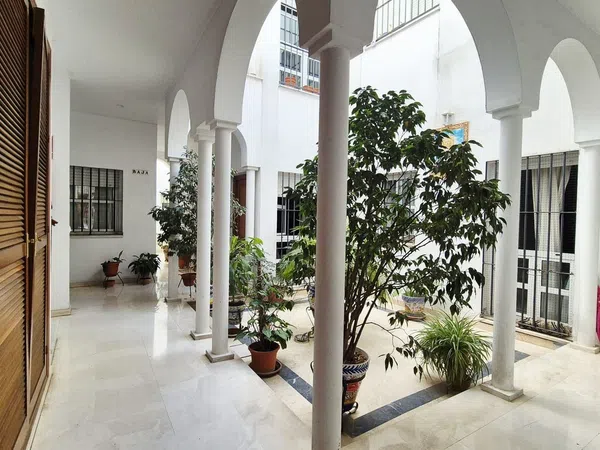 Piso en Calle San Jacinto, 34 - Foto 1