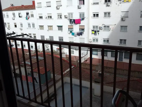 Piso en calle del Monasterio de Poblet, 31 -33 - Foto 20