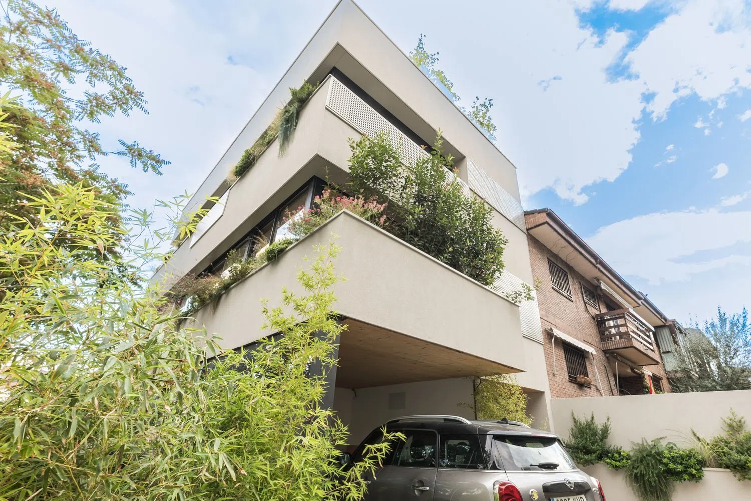 Chalet adosado en calle Alejandro Casona, 38 - Foto 1