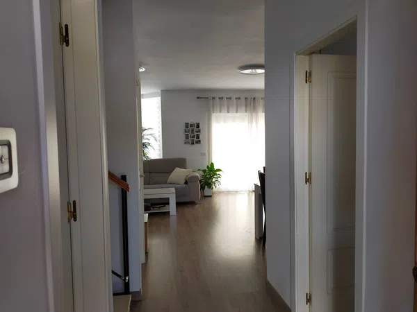 Chalet adosado en Calle los Sauces, 30, La Concha-Resina Golf - Foto 2