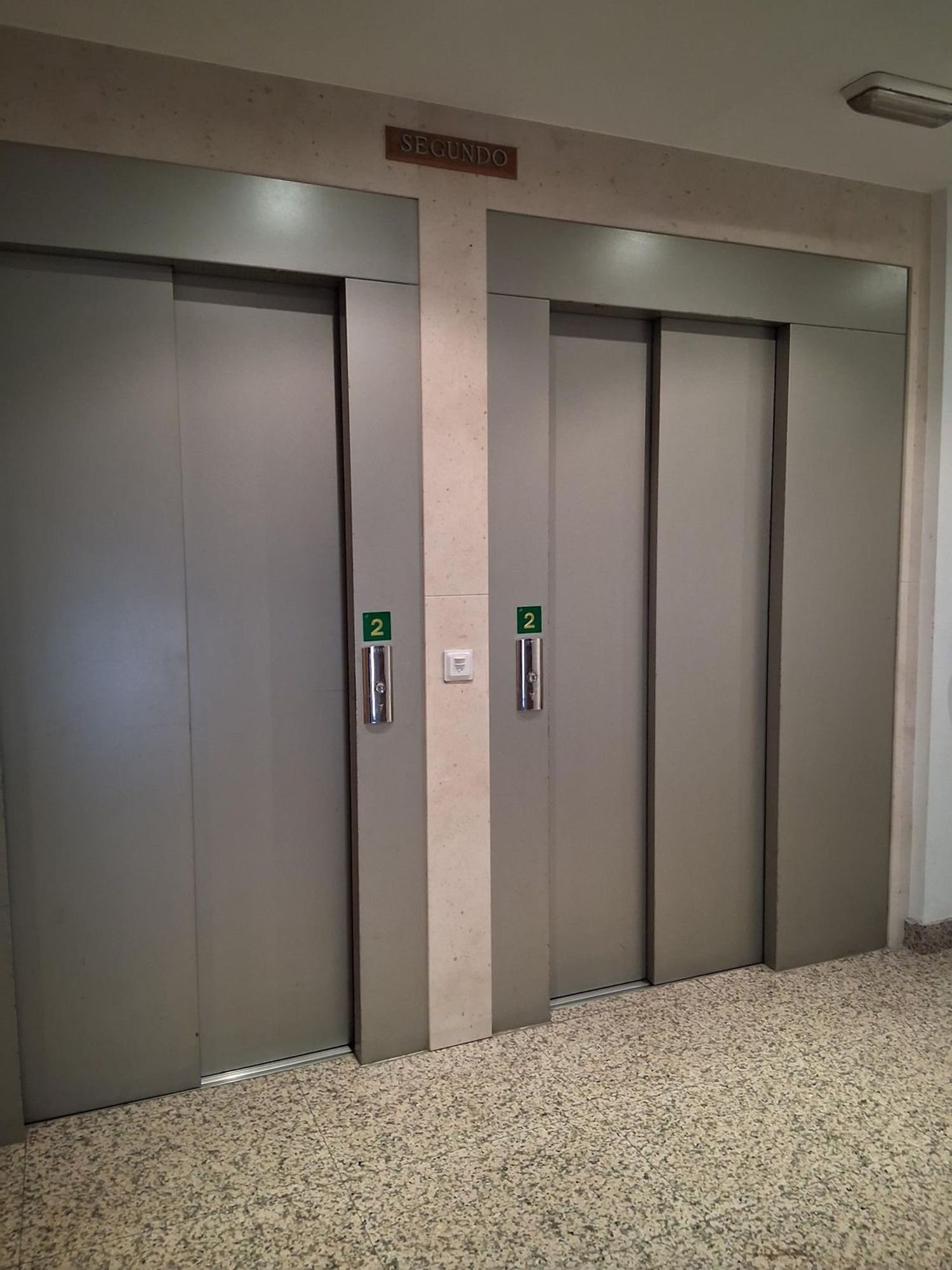 Piso en Carretera Granada, 38, Barrio San Luis - Los Molinos, Barrio San Luis - Los Molinos - Foto 2