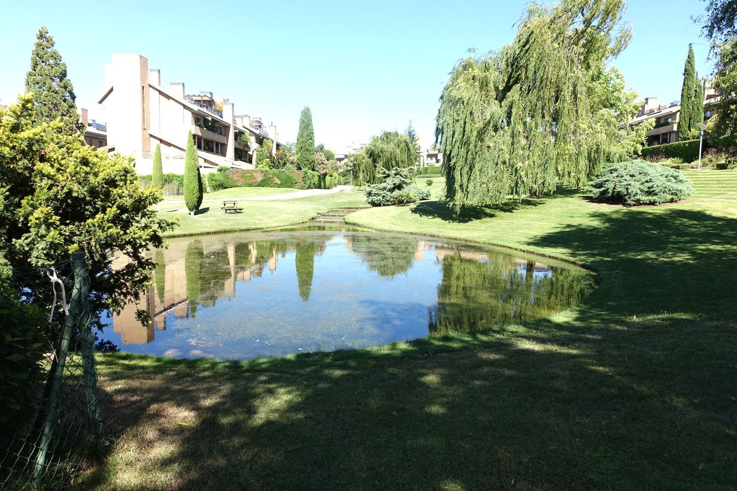 Ático en Paseo del Hontanar, La Finca - Foto 10