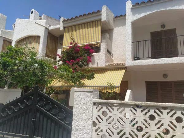 Chalet adosado en Avenida de la Riera de Foix, 10, Bardají-Molí de Baix, Bardají-Molí de Baix - Foto 2