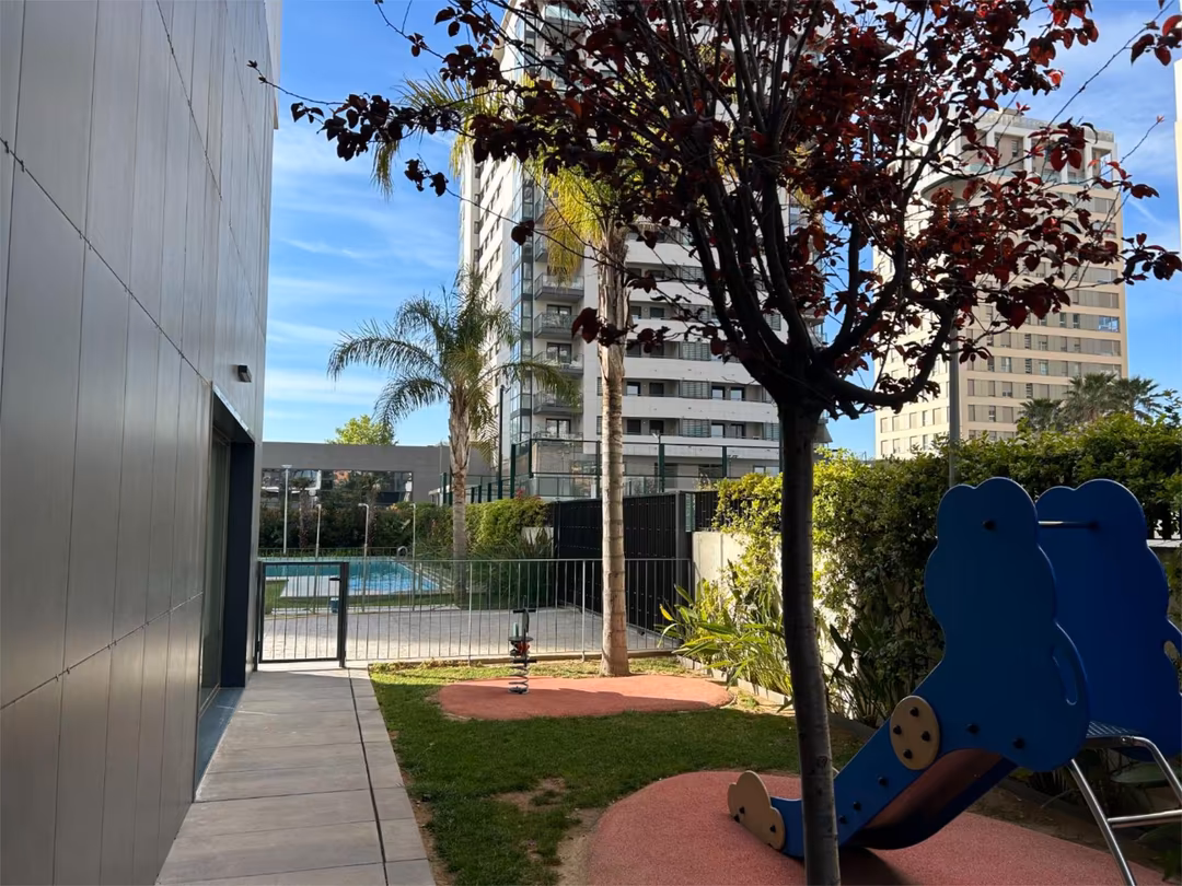 Piso en  Carrer d'Antonio Ferrandis 26 - Foto 8