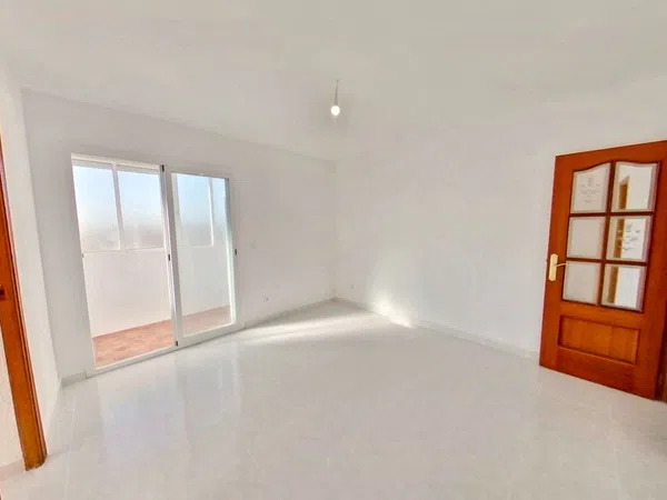 Piso en Entrevías - Foto 1