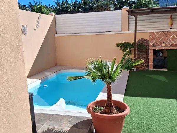Chalet adosado en Buenavista del norte - Foto 1