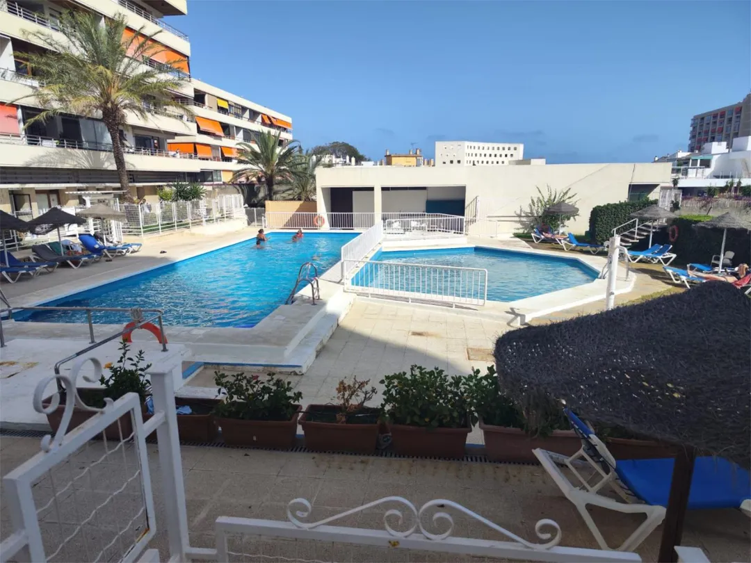 Apartamento en  Calle Danza Invisible 4 - Foto 1