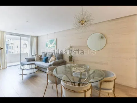 Piso en calle de Ayala, 20