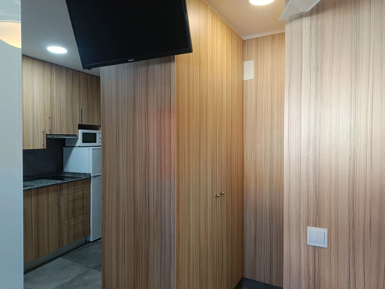 Estudio en calle de Urgel, 40 - Foto 2