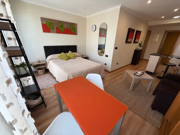 Estudio en calle da Ronda de Don Bosco, 52 - Foto 3