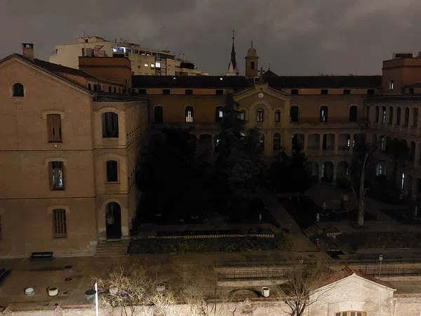 Estudio en calle de Almagro, 10