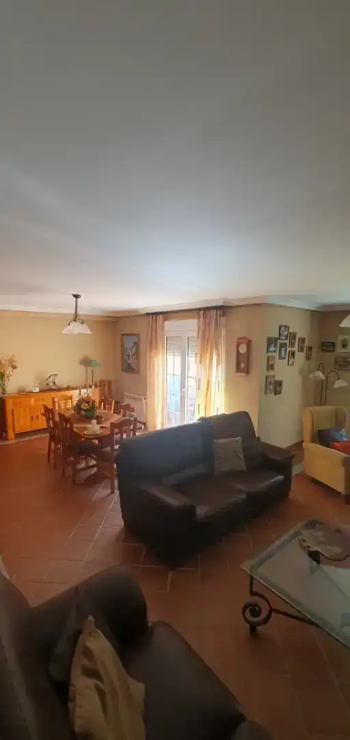 Chalet en  Avenida Constitución 66 - Foto 4